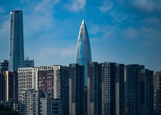 Zaradi nevarnega majanja evakuirali nebotičnik v Shenzhenu