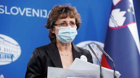 Čakš Jagrova: Epidemiologi s sledenjem stikov niso nikoli povsem prenehali