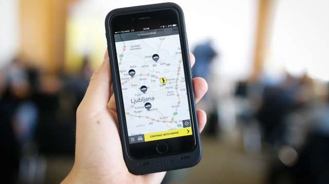 V Slovenijo se je vrnila mobilna aplikacija Hopin Taxi (foto: Anže Malovrh/STA)