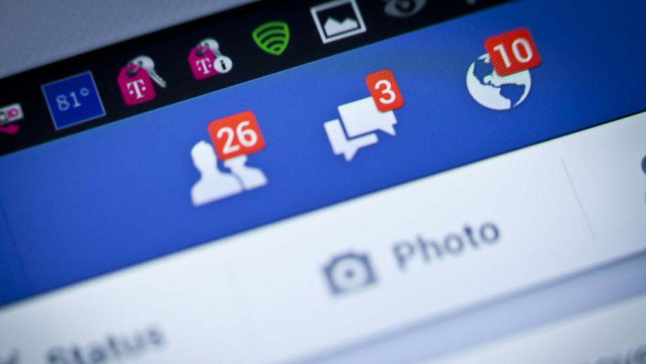 
                            Facebooku je s pomočjo umetne inteligence uspelo zajeziti sovražni govor (foto: Shutterstock)