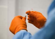 V cepilnih centrih manj cepiva proti covidu-19 od naročenega