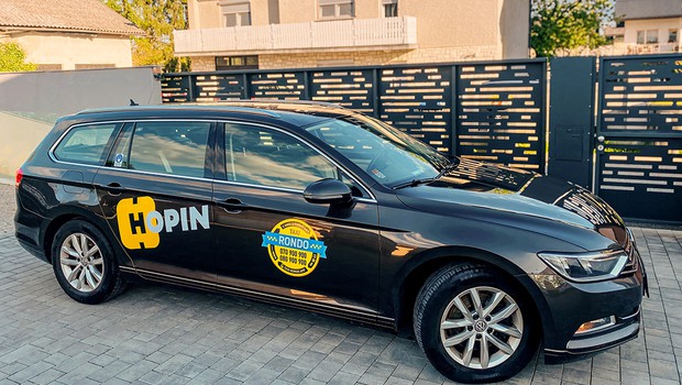 
                            V Ljubljani lahko taksi ponovno naročite prek aplikacije HOPIN Taxi (foto: HOPIN Taxi)