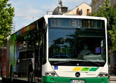 V Ljubljani in Mariboru za upokojence brezplačni prevozi z mestnimi avtobusi