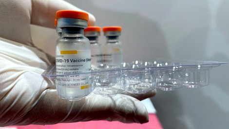 WHO odobril kitajsko cepivo proti covidu-19 Sinovac