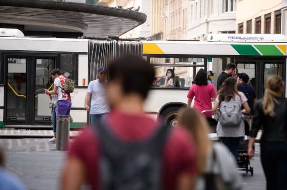 Podpora EU med Evropejci ostaja visoka, a si želijo reforme (foto: Nebojša Tejić/STA)