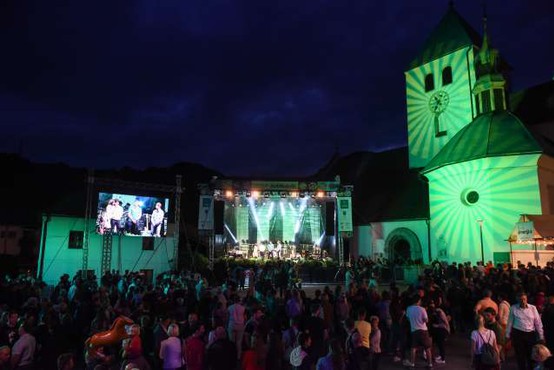 Po letu dni premora se julija v Laško vrača festival Pivo in cvetje
