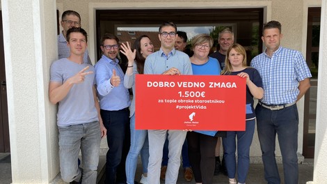 Izjemen uspeh pobude 'Recite živjo': Za tople obroke starostnikov 1.500 evrov!