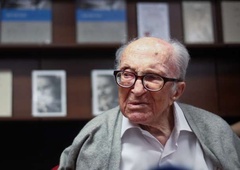 "Boris Pahor, to je čudež, človek, ki ima 107 let, daje politične izjave  ..."