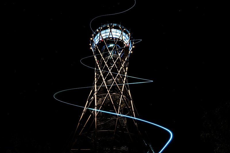 Tea Vučkovič zamajala razgledni stolp Vinarium