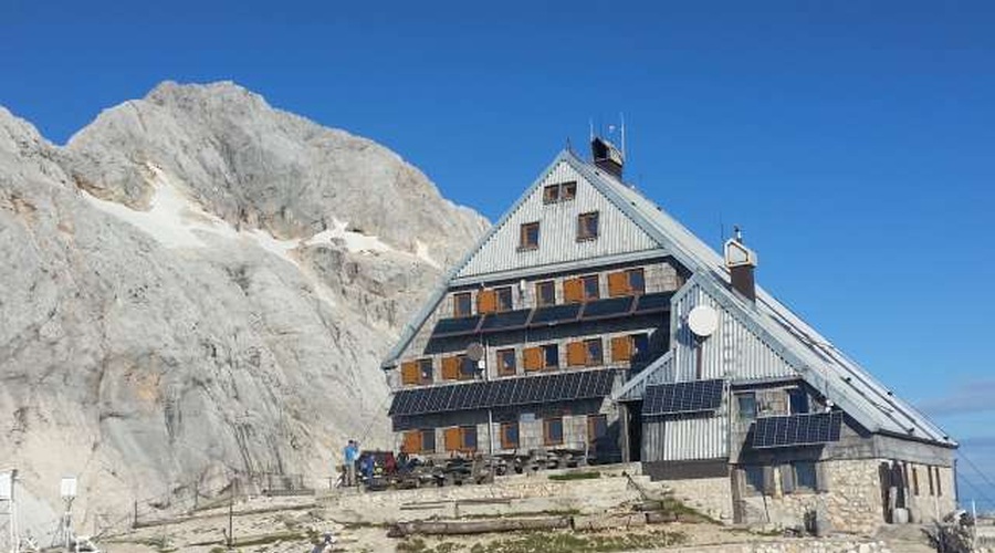 Snežna sezona na Kredarici med najdaljšimi v zadnjih 50 letih (foto: Aljoša Rehar/STA)