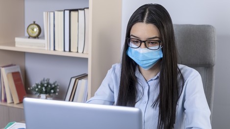 V nedeljo 564 PCR testov, 12 okužb, umrla dva bolnika
