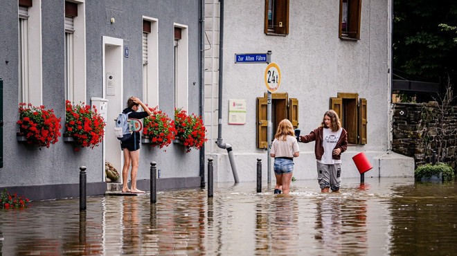 Poplave v Nemčiji in Belgiji vzele več kot 100 življenj, veliko je pogrešanih (foto: profimedia)