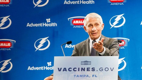 Anthony Fauci: Ob tolikih dezinformacijah v medijih ne bi mogli izkoreniniti črnih koz