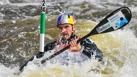 OI petek: Kauzer brani srebro, Velenškova pa bron