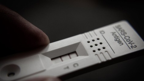 Pri vstopu v Slovenijo odslej veljavni tudi PCR in hitri antigenski testi, opravljeni v BiH