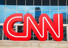 Na televizijski mreži CNN trije zaposleni ob službo, ker so prišli na delo necepljeni
