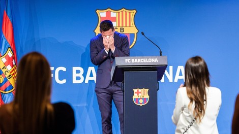 Messi na konferenci požel čustven aplavz – v komentarjih pa ostre kritike oboževalcev