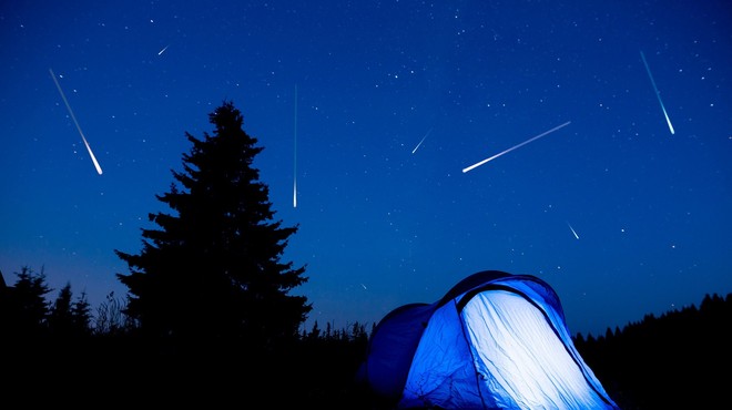 V noči na petek vrhunec utrinkov meteorskega roja Perzeidov (foto: Profimedia)