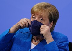 V združenju nemških davkoplačevalcev izračunali, da Angeli Merkel pripada 15.000 evrov pokojnine