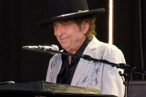 Bob Dylan obtožen spolne zlorabe 12-letne deklice leta 1965