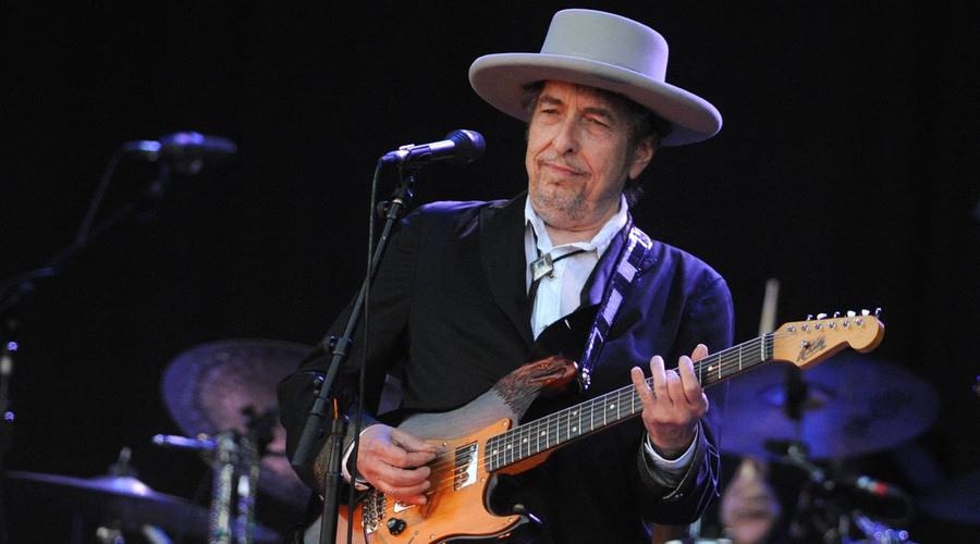 Kako se je Bob Dylan odzval na obtožbe spolne zlorabe 12-letne deklice pred 60 leti (foto: Profimedia)