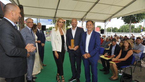 Ormoška vinska klet Puklavec Family Wines že petič osvojila častni naziv Vinar leta!