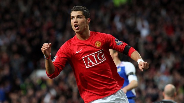 
                            Po veliko ugibanjih je zdaj znano: Cristiano Ronaldo se bo vrnil k rdečim vragom (foto: profimedia)