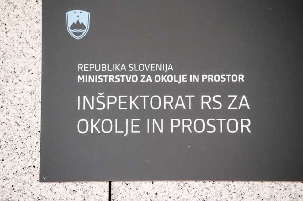 V nadzoru objektov v gradnji odkrili več kot 40 odstotkov nedovoljenih (foto: Nebojša Tejić/STA)