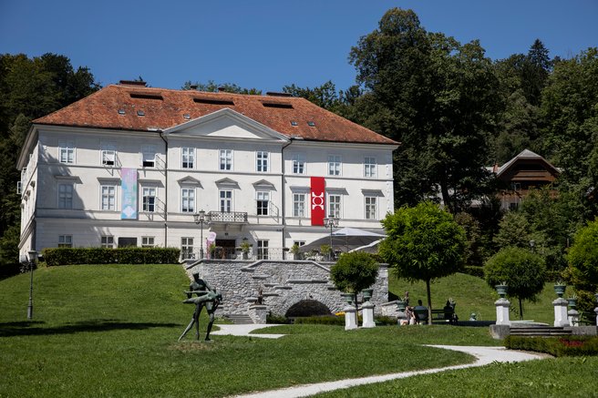Dar neuspeha: odprtje razstave Luke Uršiča v Grafičnem ateljeju MGLC