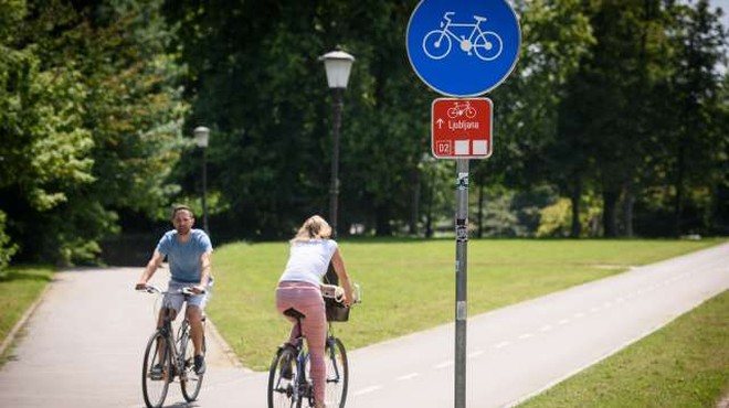 Evropska sredstva za skoraj 230 kilometrov kolesarskih povezav po Sloveniji (foto: Nebojša Tejić/STA)