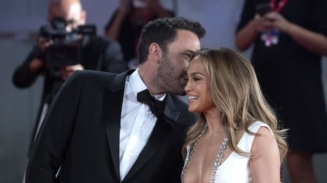 Jennifer Lopez in Ben Affleck ali kar "Bennifer" - znova sta se našla po dolgih 17 letih