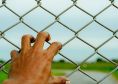 Danska zapornikom z dosmrtno kaznijo prepovedala sklepanje novih romantičnih razmerij