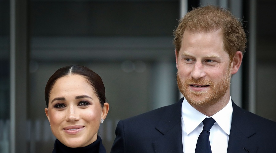 Princ Harry in Meghan Markle sta se sprehajala po New Yorku (prvič v javnosti po rojstvu njune hčerke Lili) (foto: Profimedia)