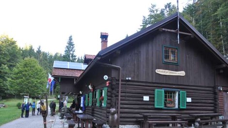 Tematska učna pot o risih odstira vpogled v njihovo življenje in pomen