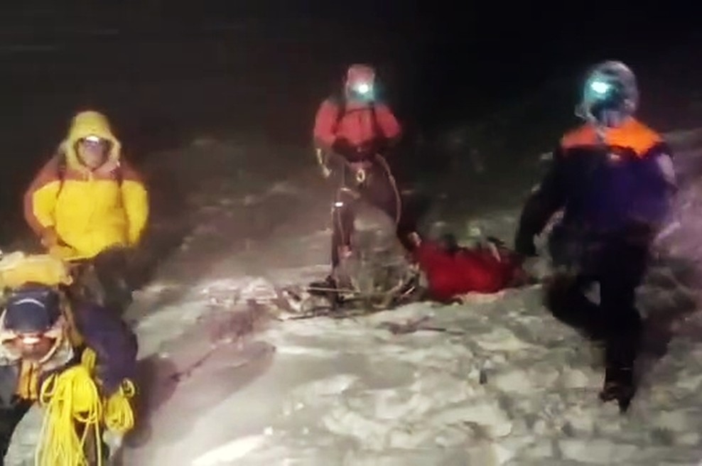 Snežna nevihta na Elbrusu usodna za pet alpinistov, 14 so jih rešili (foto: profimedia)