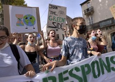 Mladi protestirajo, ker politične stranke ne storijo dovolj v boju proti globalnemu segrevanju