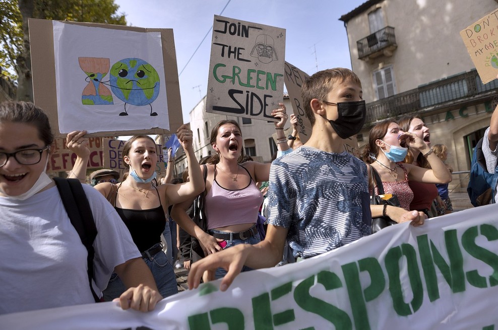 Mladi protestirajo, ker politične stranke ne storijo dovolj v boju proti globalnemu segrevanju (foto: profimedia)