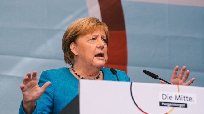Anketa kaže, da dobra polovica Nemcev ne bo pogrešala odhajajoče kanclerke (foto: profimedia)