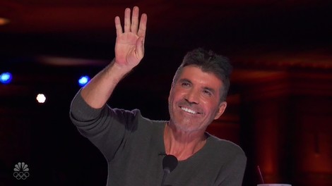 V tem videoposnetku slavni lovec na talente Simon Cowell pokaže veščine slovenskega jezika