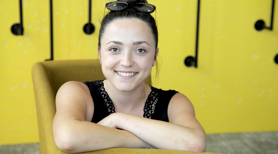 Priljubljena radijska voditeljica Anja Ramšak razkrila: "Zaročena sem!" To je njen srčni izbranec (FOTO) (foto: Aleksandra Sasa Prelesnik)