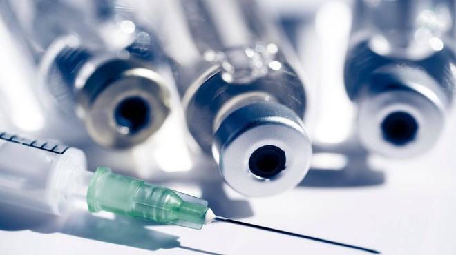 Za cepljenje proti covidu-19 doslej skoraj 57 milijonov evrov (foto: Profimedia)