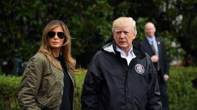 Trump naj bi okaral Melanio zaradi jakne z napisom Ni mi mar (foto: Xinhua/STA)