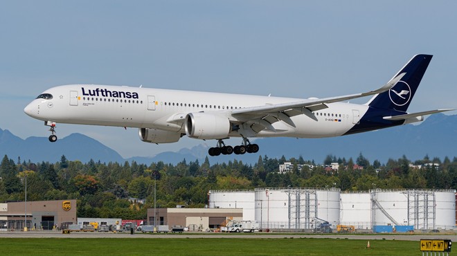 Lufthansa s 130 dodatnimi leti na sončne destinacije (foto: Profimedia)