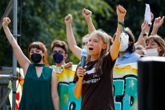 »Bla, bla, bla,« je jasna Greta Thunberg (ali: kdo sploh določa globalno okoljsko politiko)