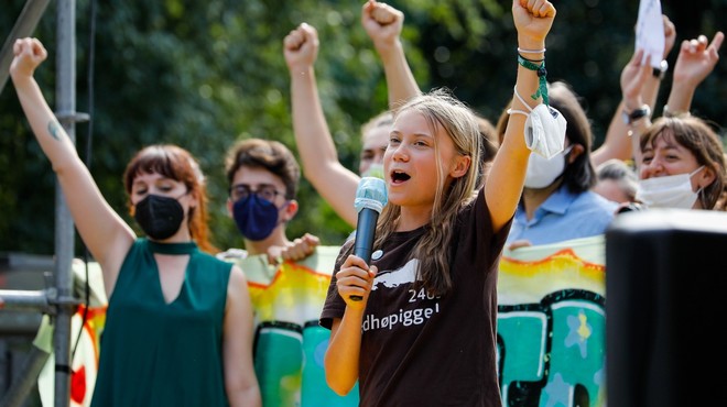 »Bla, bla, bla,« je jasna Greta Thunberg (ali: kdo sploh določa globalno okoljsko politiko) (foto: profimedia)