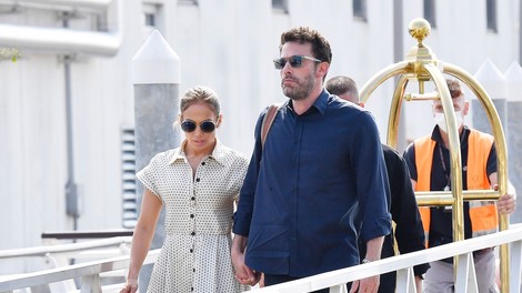 Jennifer Lopez in Ben Affleck na rdeči preprogi ponovno izgledala preprosto čudovito - imamo fotografije!