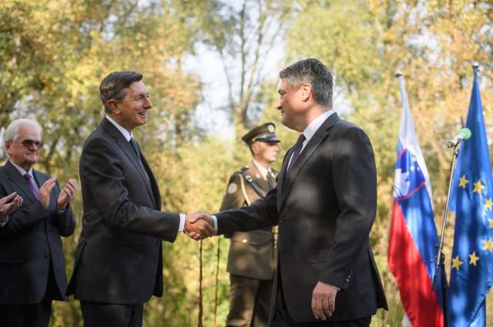Pahor in Milanović v Zagrebu odkrila doprsni kip Prešerna (foto: Nebojša Tejić/STA)