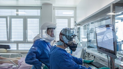 IJS: Maksimalne kapacitete intenzivnih enot bomo predvidoma presegli prihodnji teden