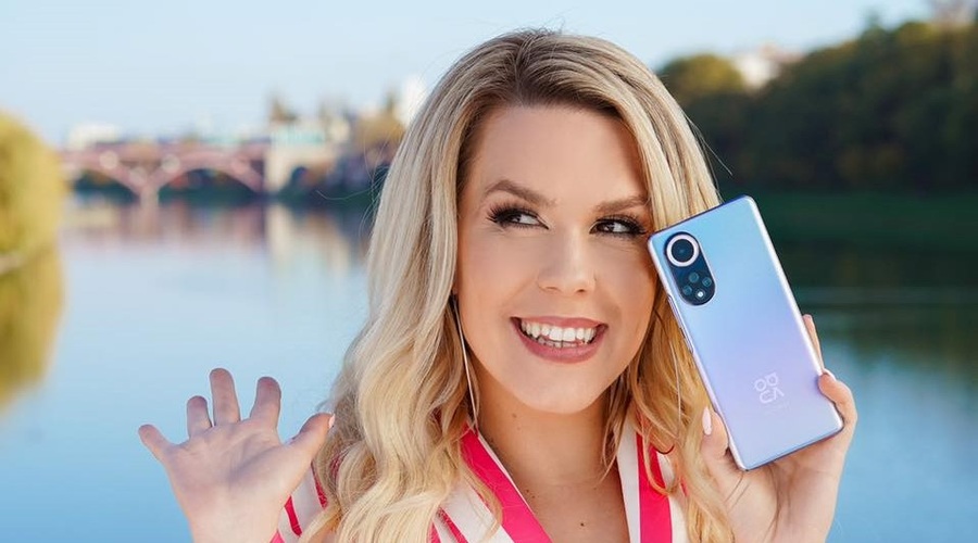 To so trije razlogi, zakaj Nika Zorjan priporoča telefon Huawei nova 9 (foto: Nika Zorjan)