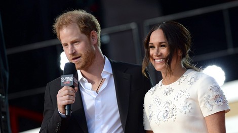 Vrnitev Meghan Markle na rdečo preprogo je bila več kot veličastna